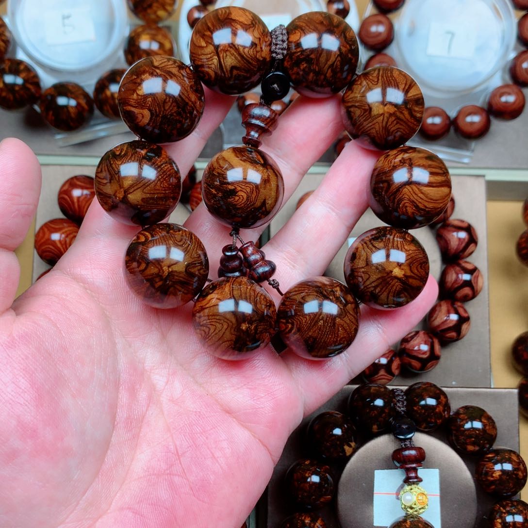 黄花梨/降香黄檀2.5黑金瘤疤西瓜纹