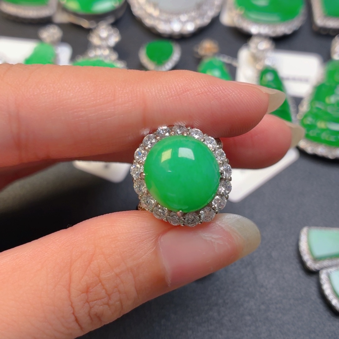 晶***️翡翠银S925镶嵌颈饰