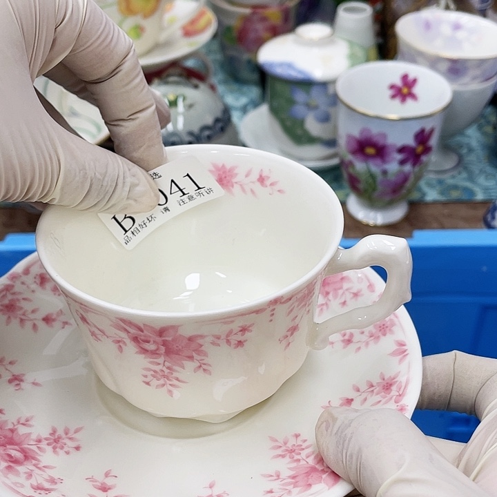 做****n41 鹿屋家的美丽瓷器