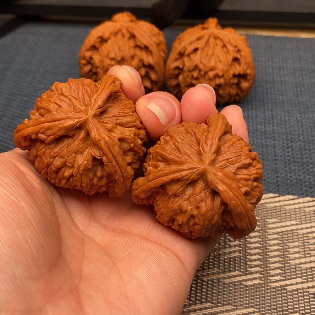 我***吊坠文玩核桃三棱