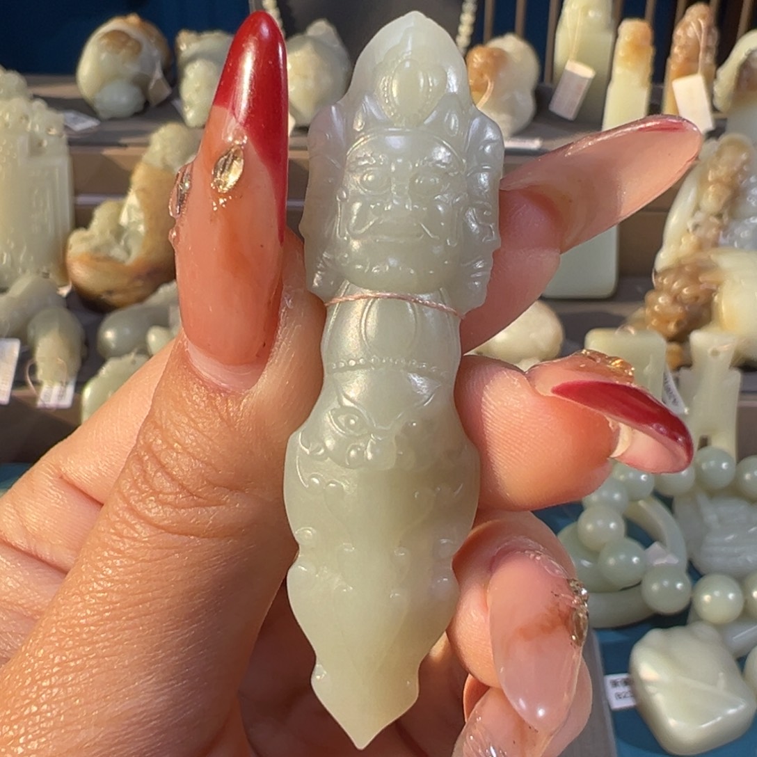 和田玉（糖玉）未镶嵌颈饰