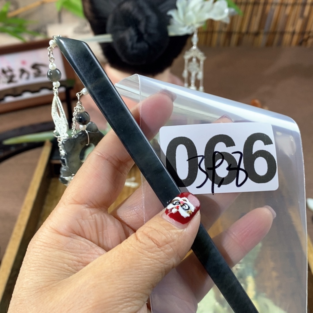 蛇纹石玉玉簪合金云*月