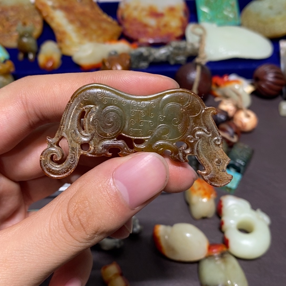 和田玉（糖玉）未镶嵌车挂