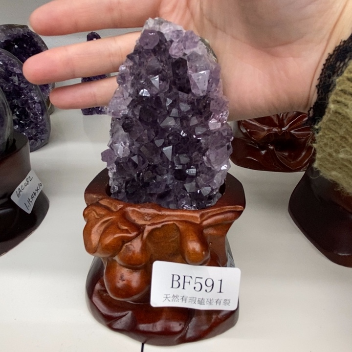 紫晶大型摆件（非配饰）未镶嵌