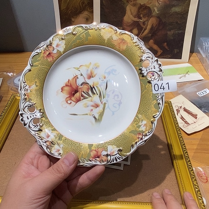瓷器的用编号呀啦啦好