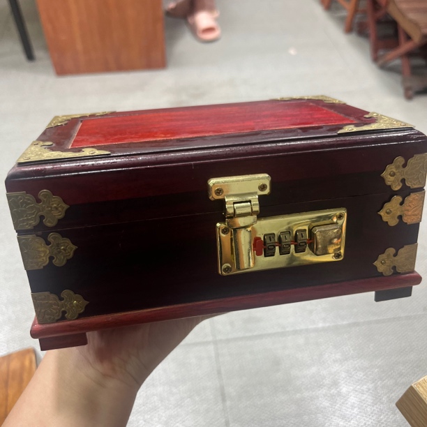 制精美首饰盒长方形带密码