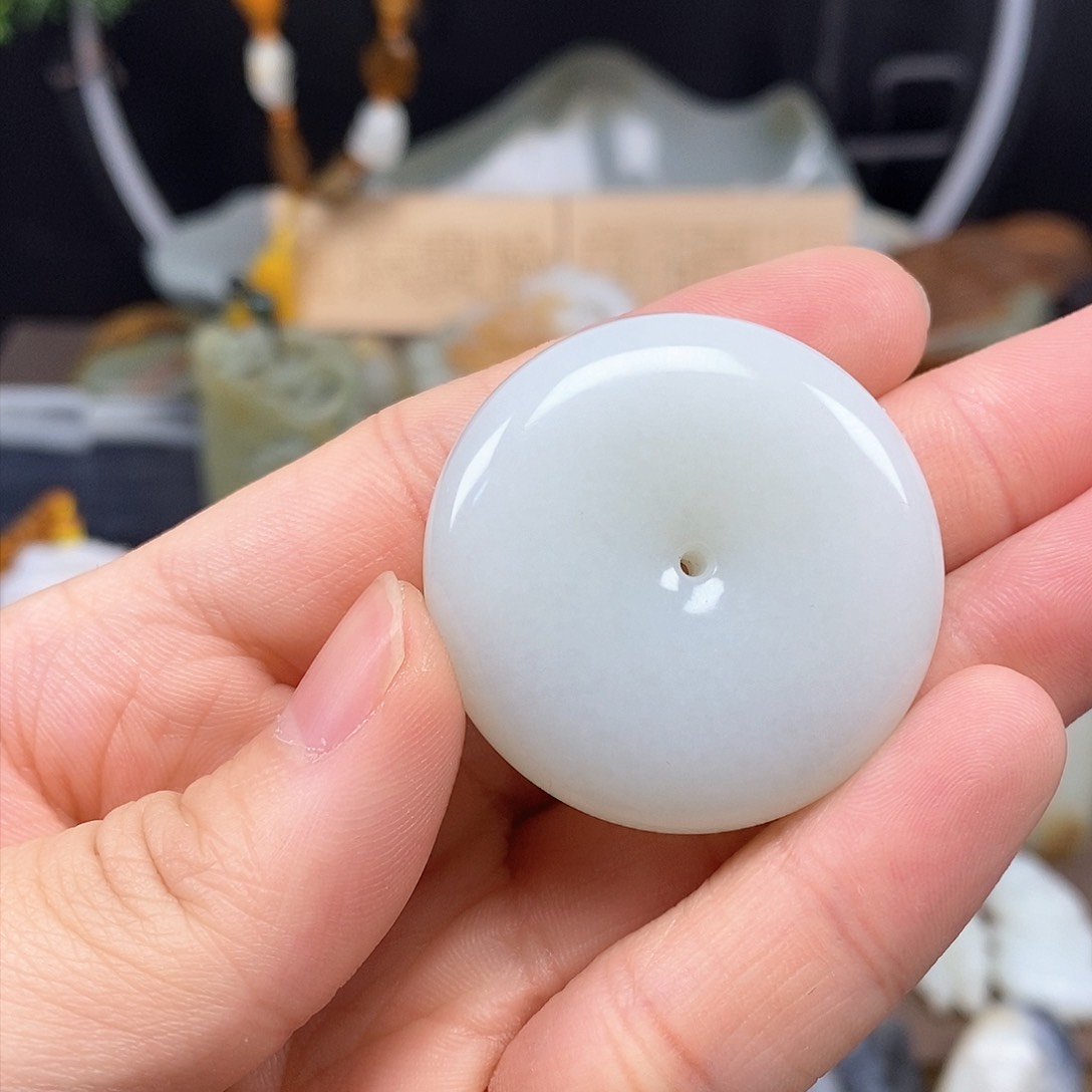 和田玉颈饰未镶嵌10