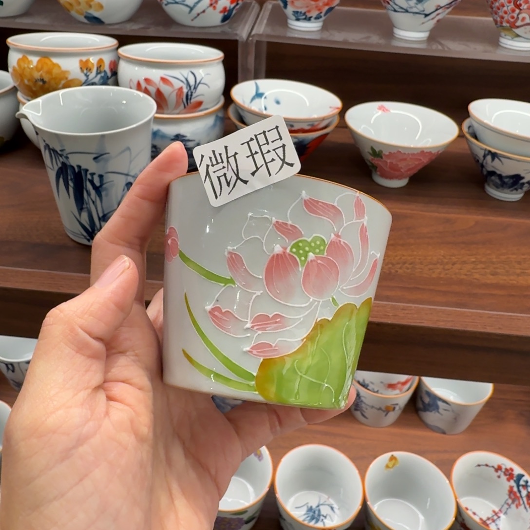 釉下手绘茶具微瑕