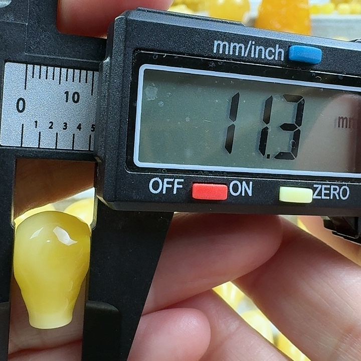 蜜蜡未镶嵌裸石15杂