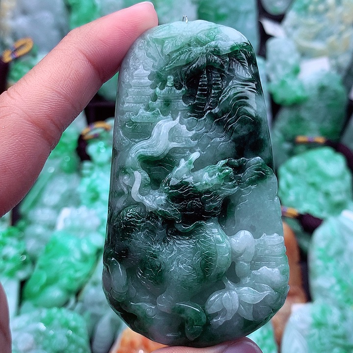 翡翠吊坠(不含链)未镶嵌