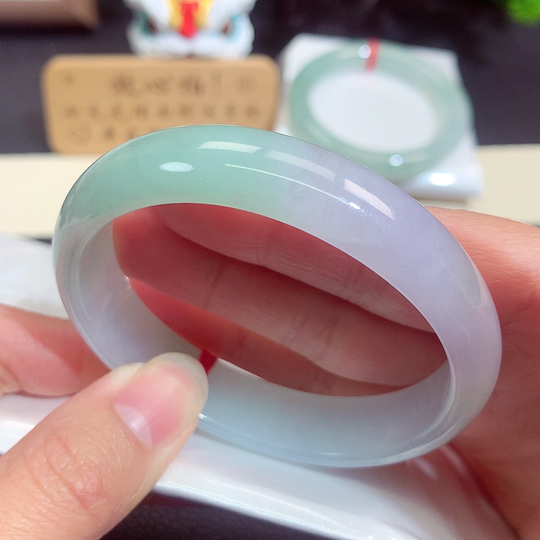 翡翠未镶嵌手镯1275