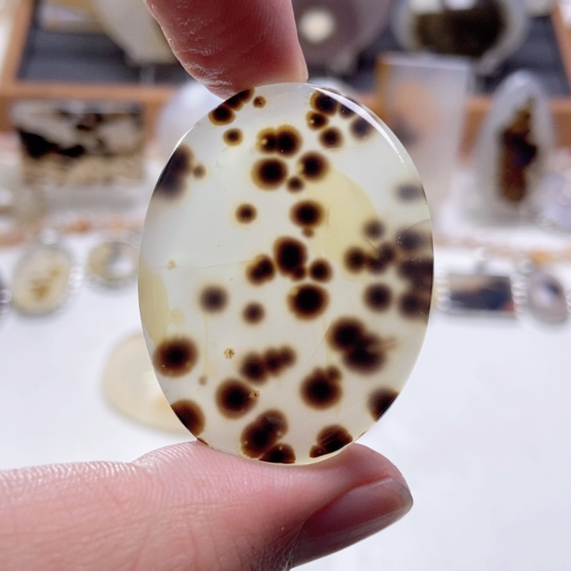 【闪购商品】玛瑙/玉髓颈饰未镶嵌