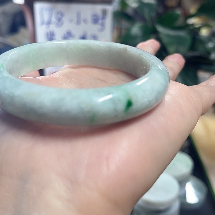 翡翠未镶嵌手镯纯天然缅甸翡翠手镯