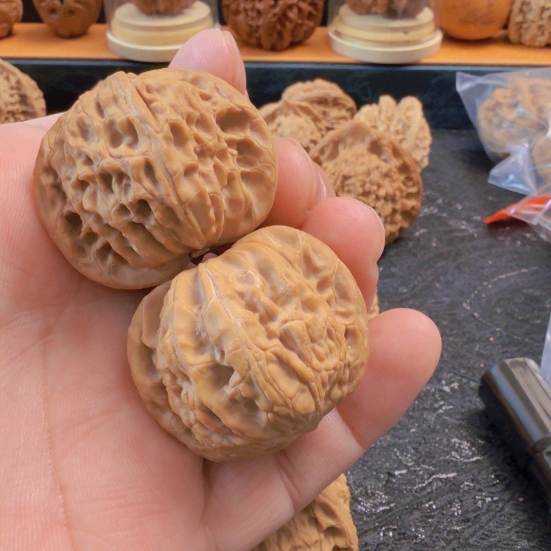 猴头核桃把件文玩核桃 磨盘山地