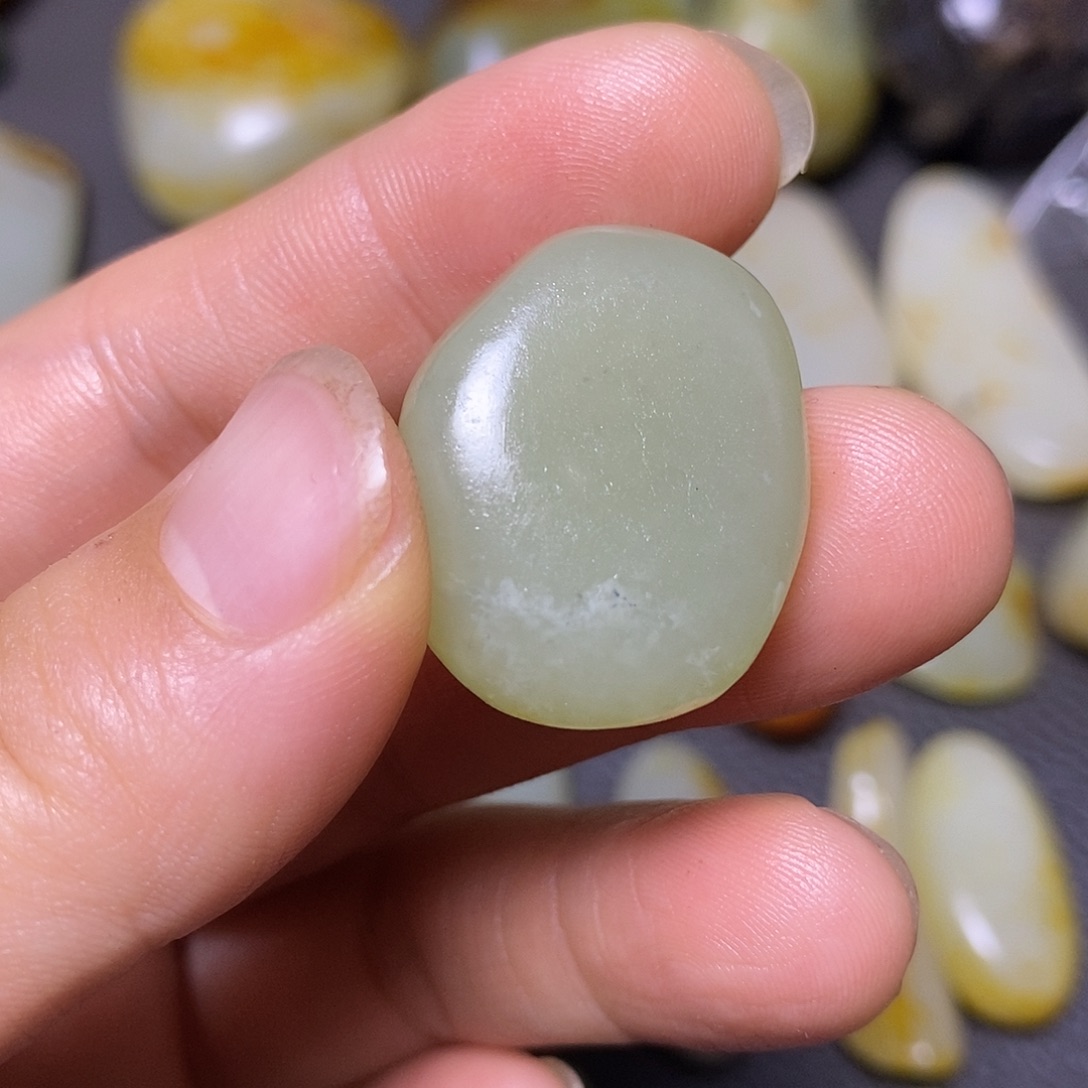 未镶嵌和田玉挂件