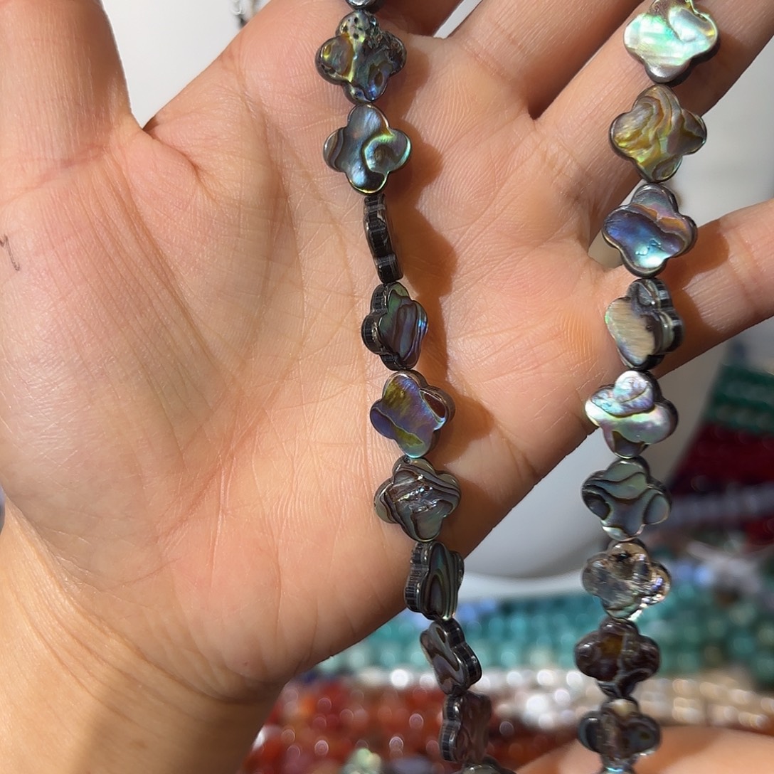 玛瑙/玉髓未镶嵌珠宝半成品鲍鱼贝卡12四叶草一条