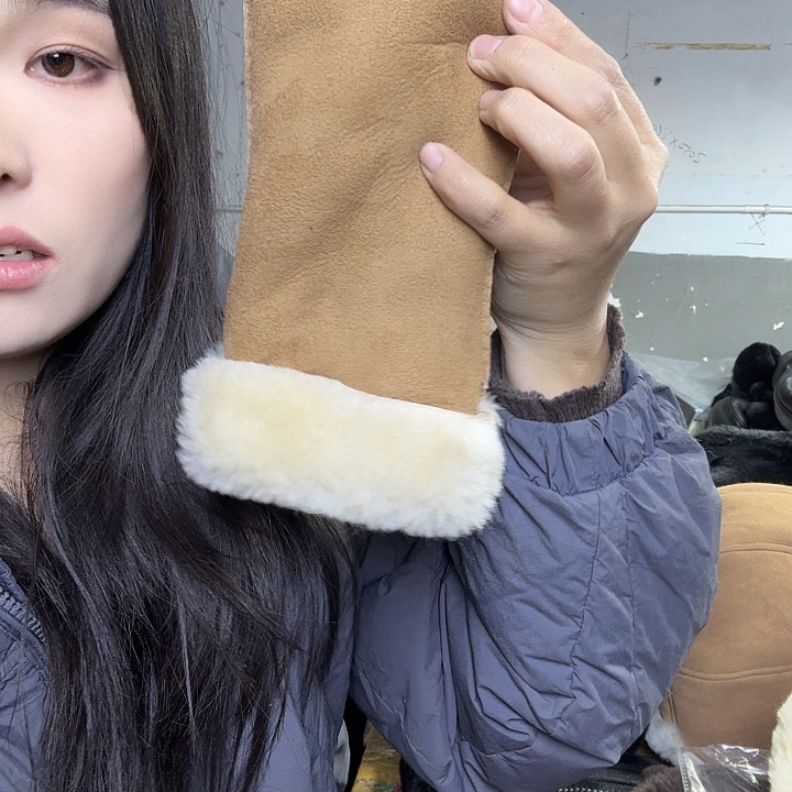 纯棉栗色整皮手闷子