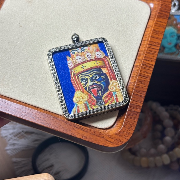 扎基拉姆粗矿沙描金唐卡