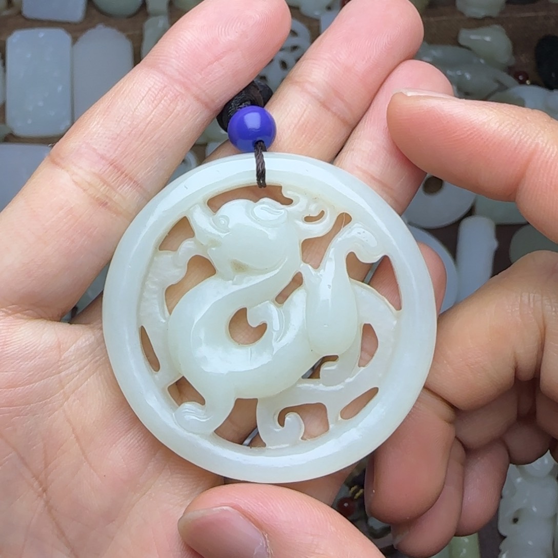 和田玉挂件未镶嵌