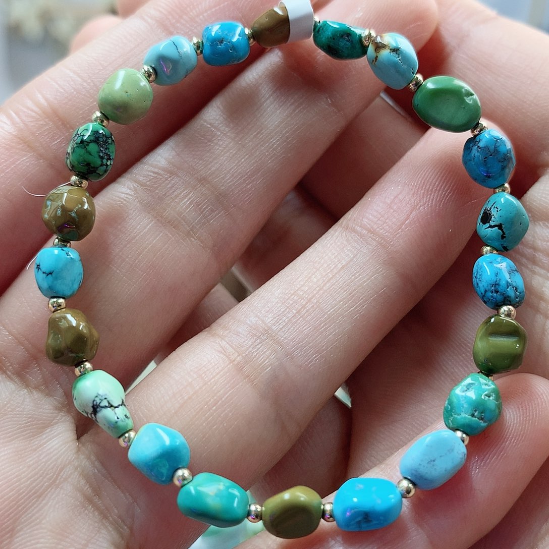 未镶嵌绿松石珠宝奇石