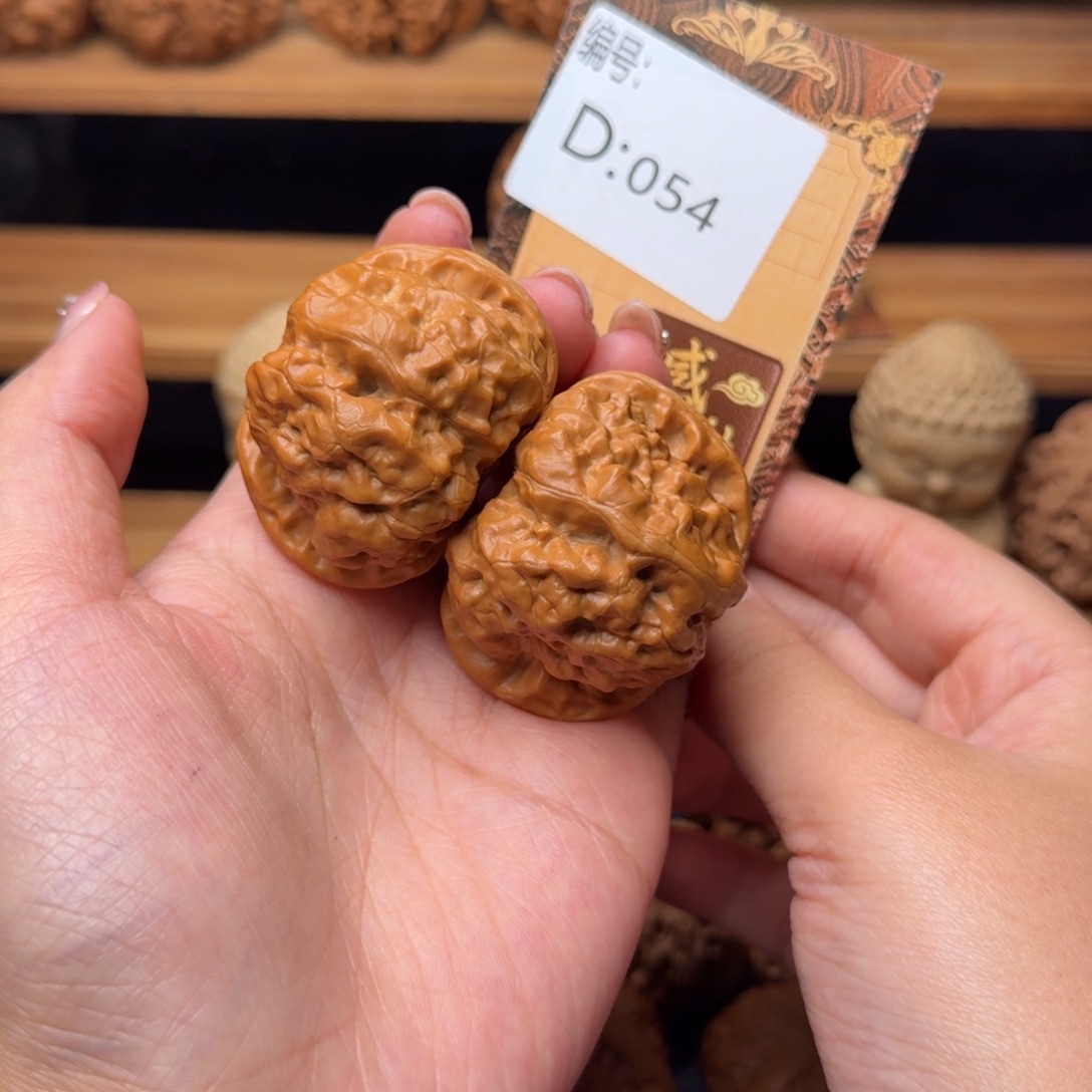 核桃d054蛙饼4.4打底