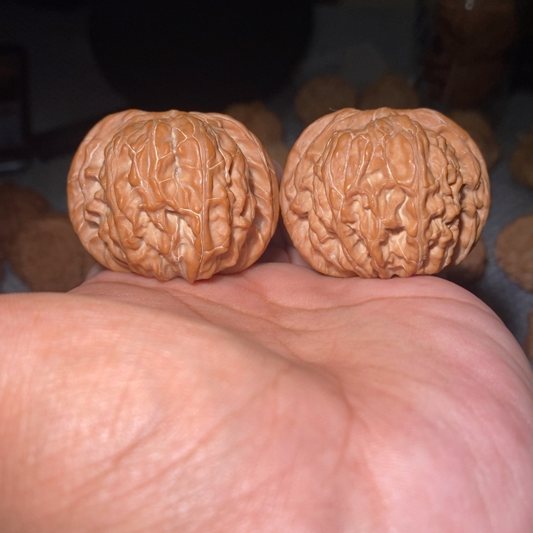 桃核吊坠42.5尺磨盘