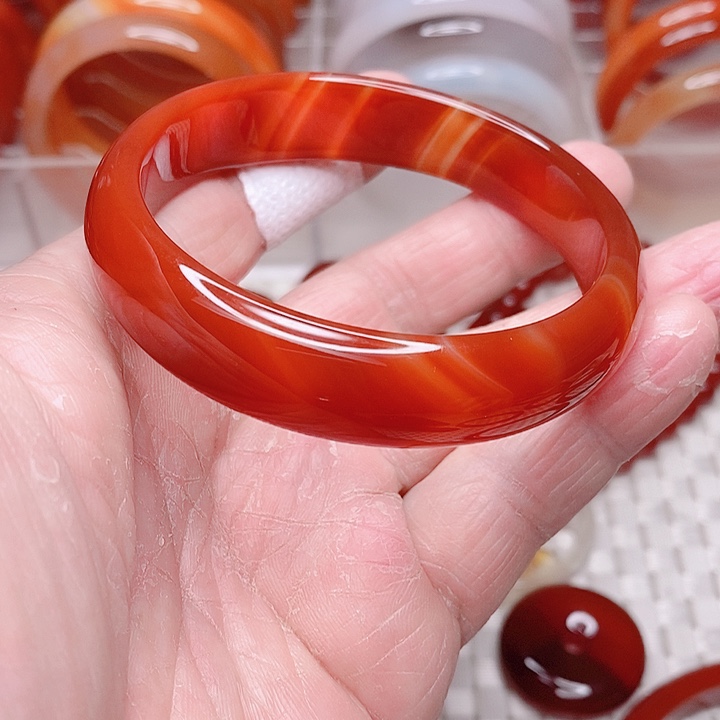 玛瑙/玉髓手镯未镶嵌