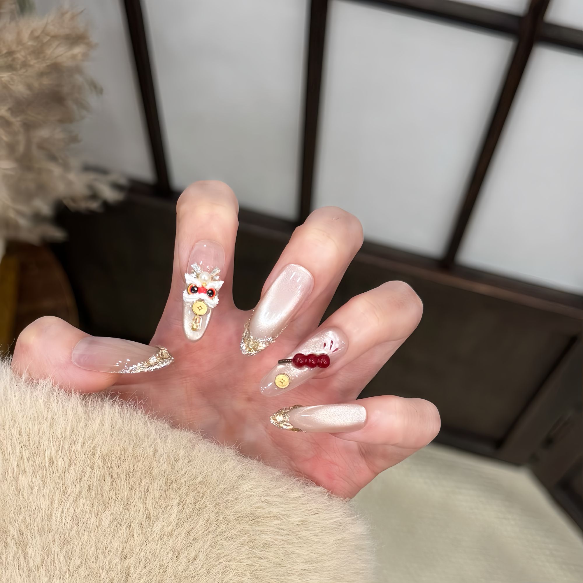 W-胡同里的年-XingHeJiYu轻奢高定美甲 10片装