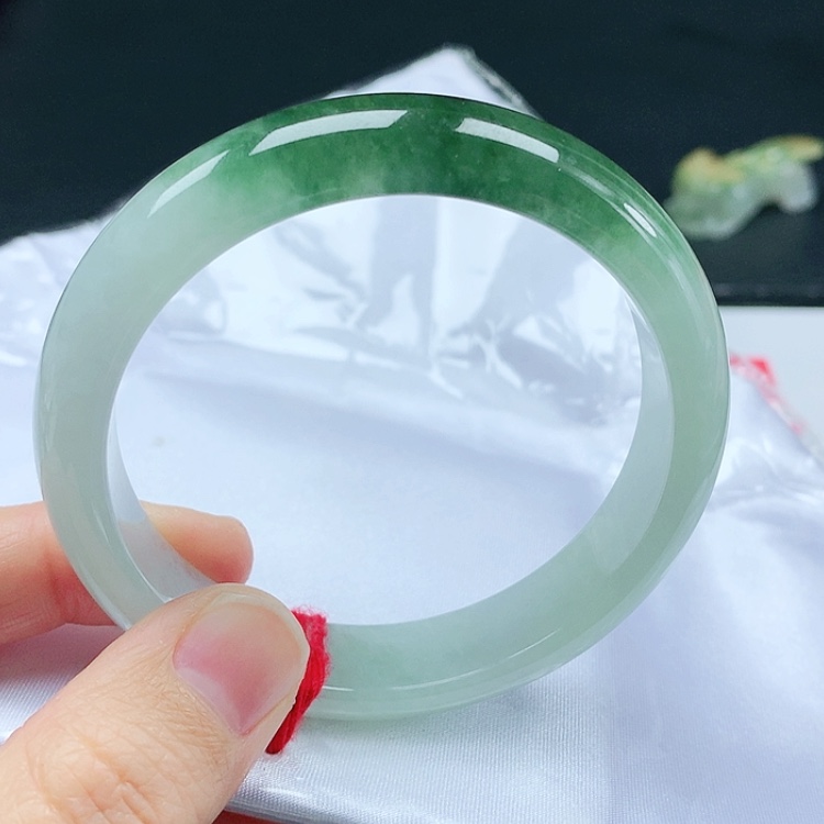 【闪购商品】翡翠手镯未镶嵌M***z天然翡翠手镯