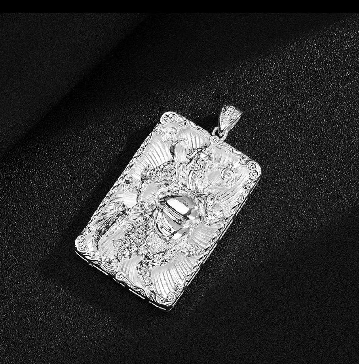 男士银关公吊坠银关公牌￥