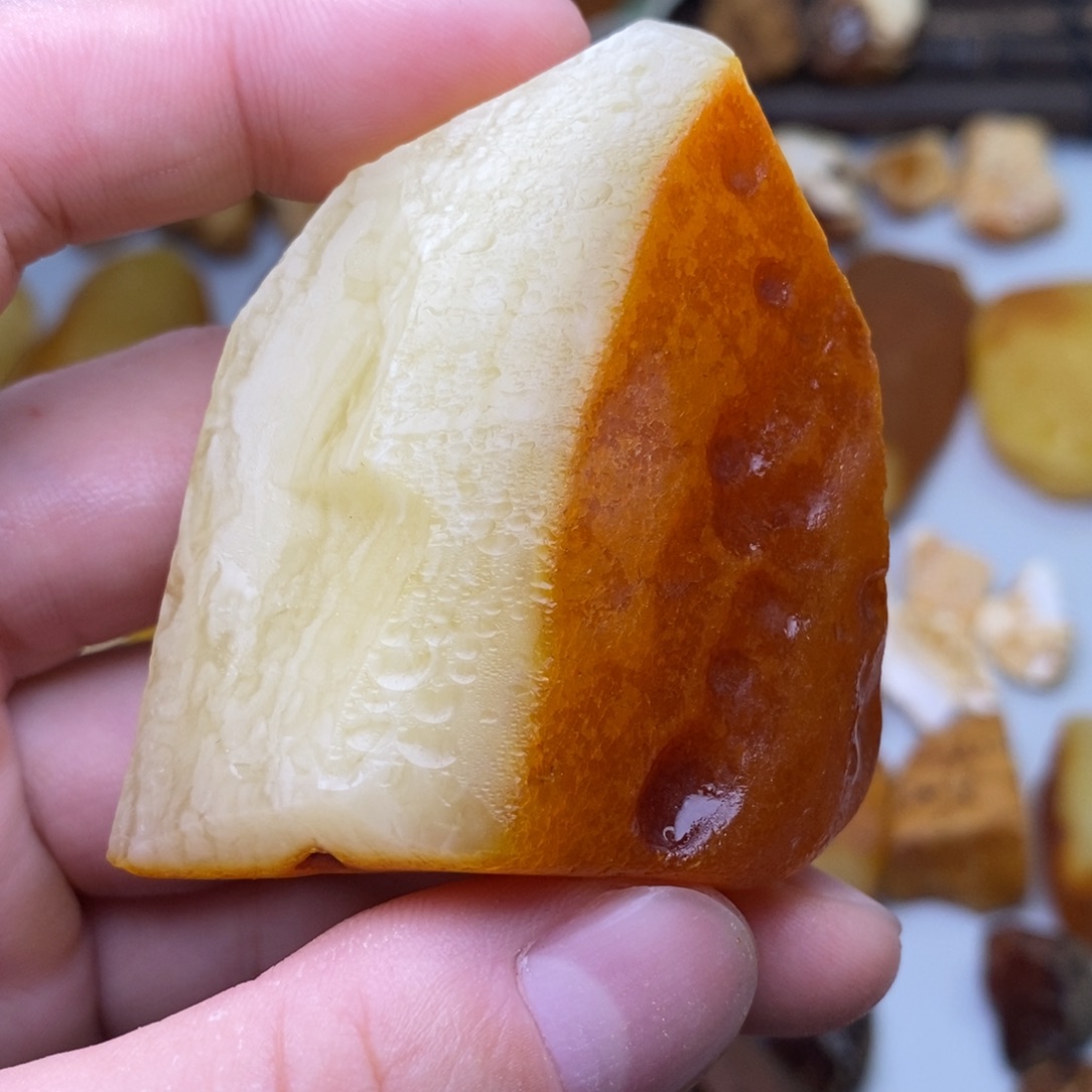 饮***酣定制琥珀天然蜜蜡