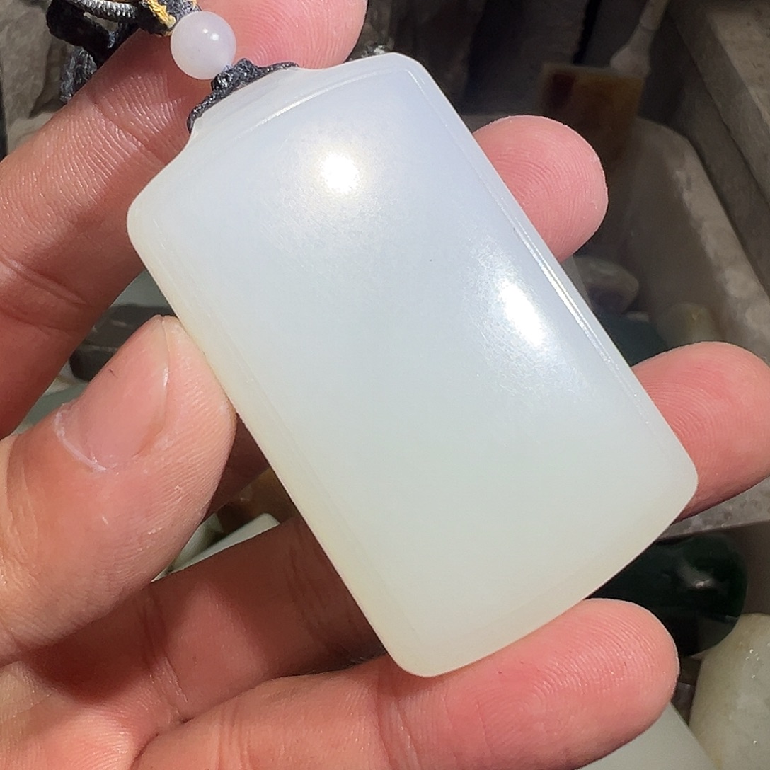 定制和田玉未镶嵌和田玉