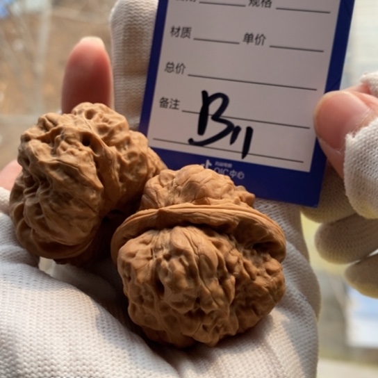 文玩核桃吊坠阿***@44蛤蟆头