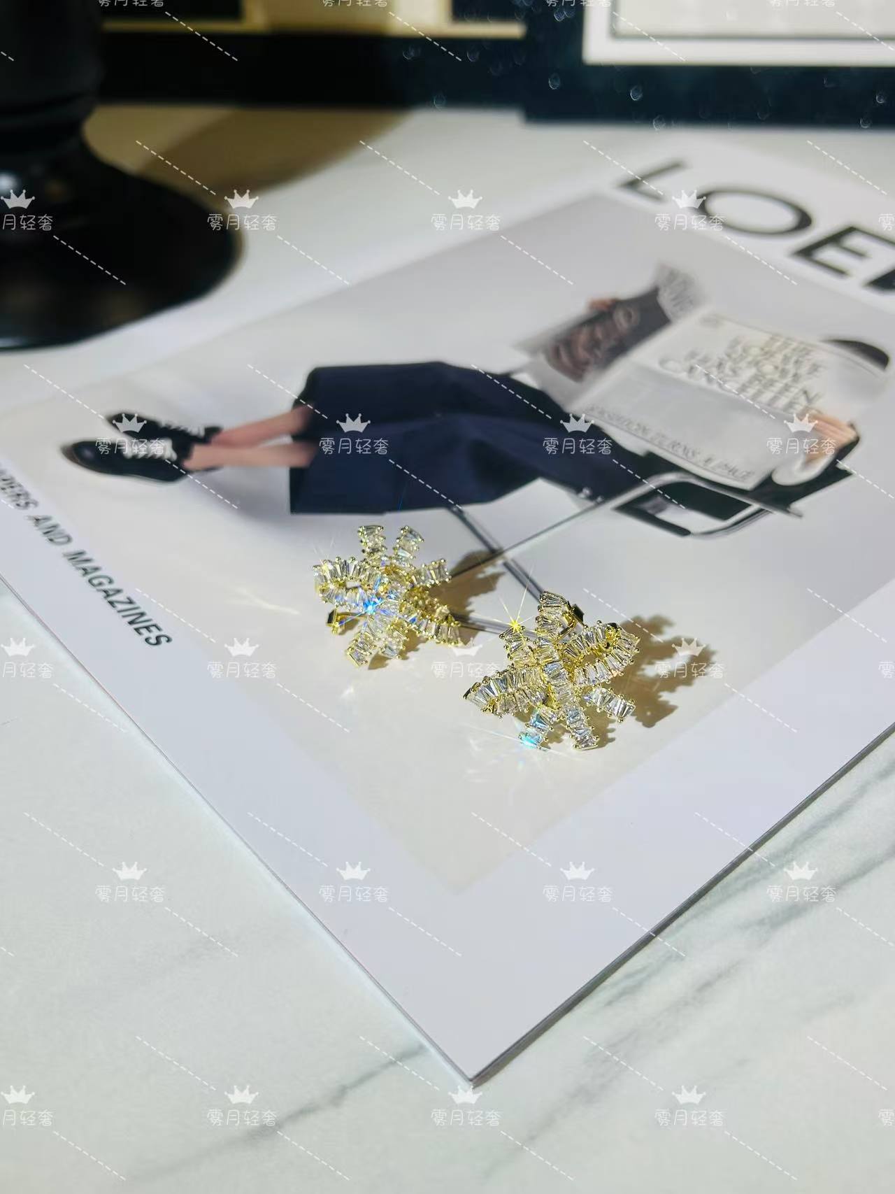 铜合金锆石耳饰 精致奢华耳钉高级感时尚几何夸张造型设计小众