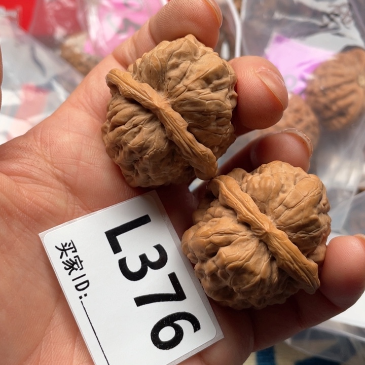 文玩核桃把件娃娃