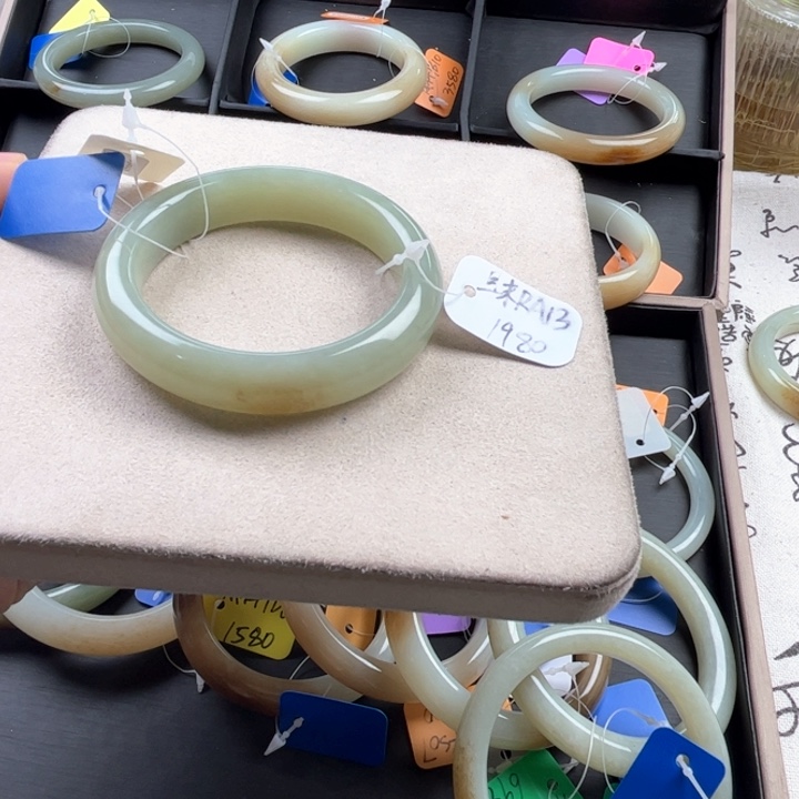 未镶嵌手镯和田玉玲珑美镯53.3