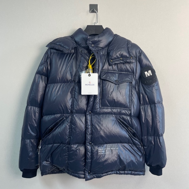 未使用 MONCLER MONCLER/盟可睐&藤原浩联名款羽绒服3码/价15800