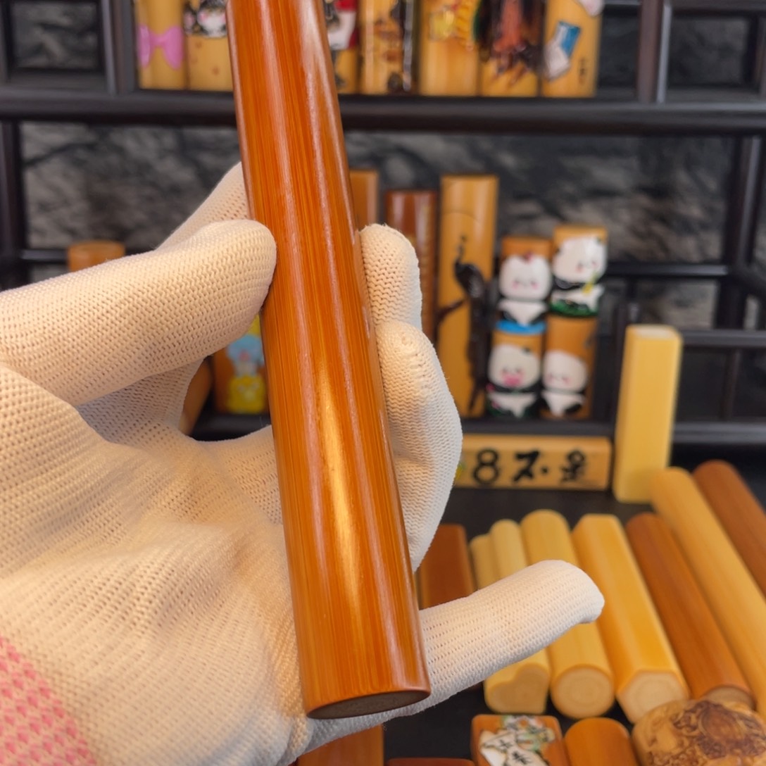 汚*瑞定制不退换了哈皮小白瓶