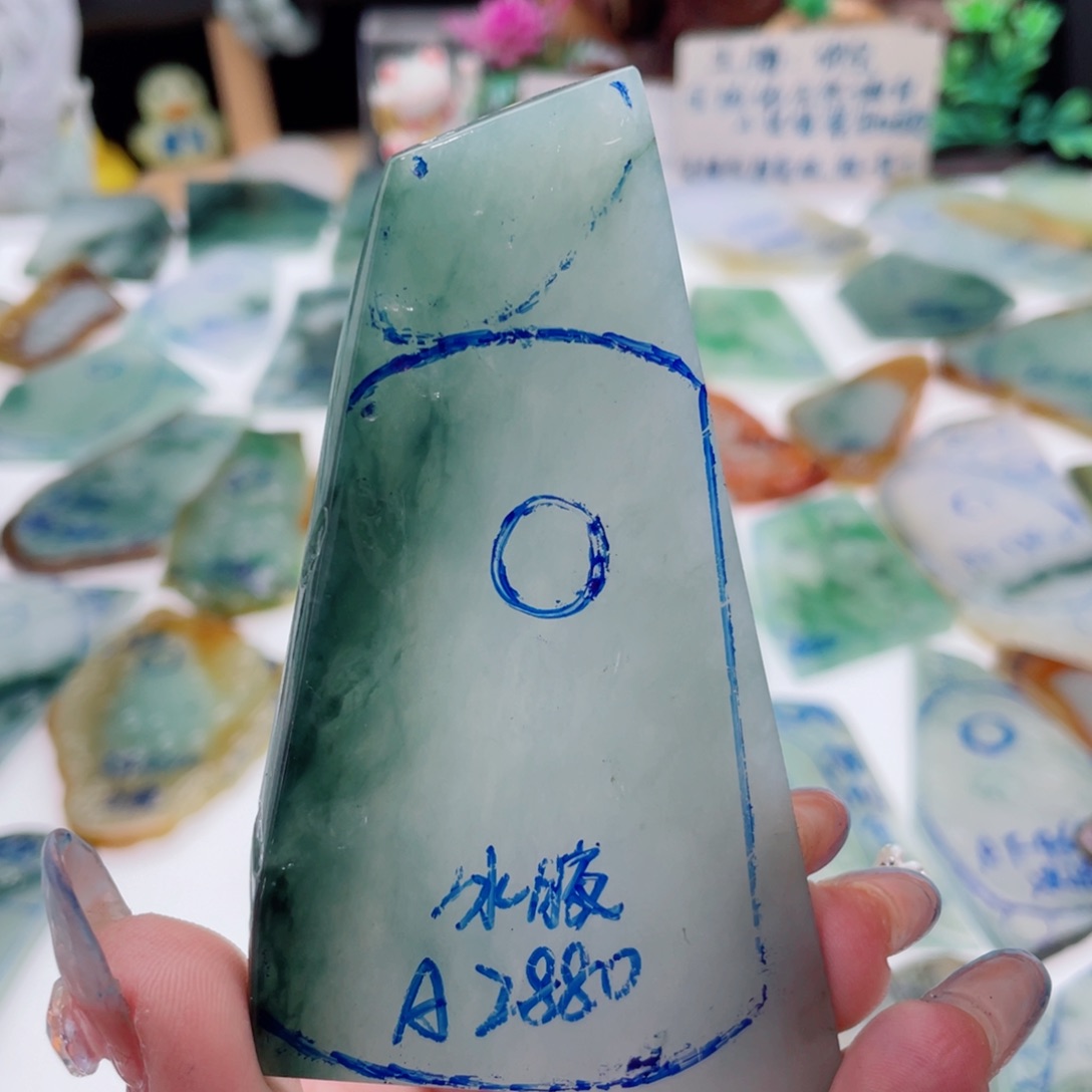 欧***师定制翡翠未镶嵌纯天然缅甸A货翡翠