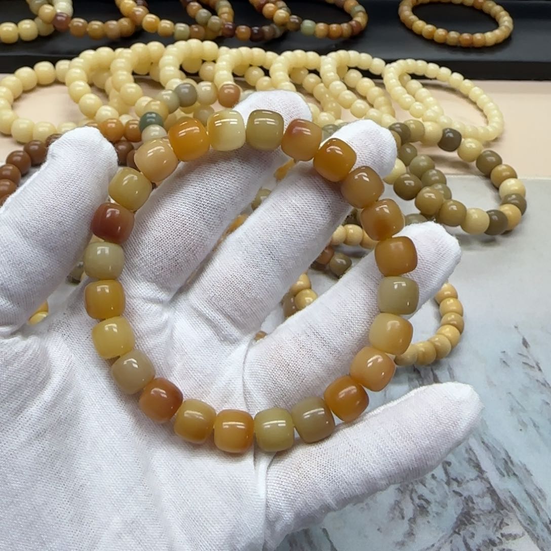 菩提根/象牙果吊坠9*10 鬼工 5年 花皮多宝