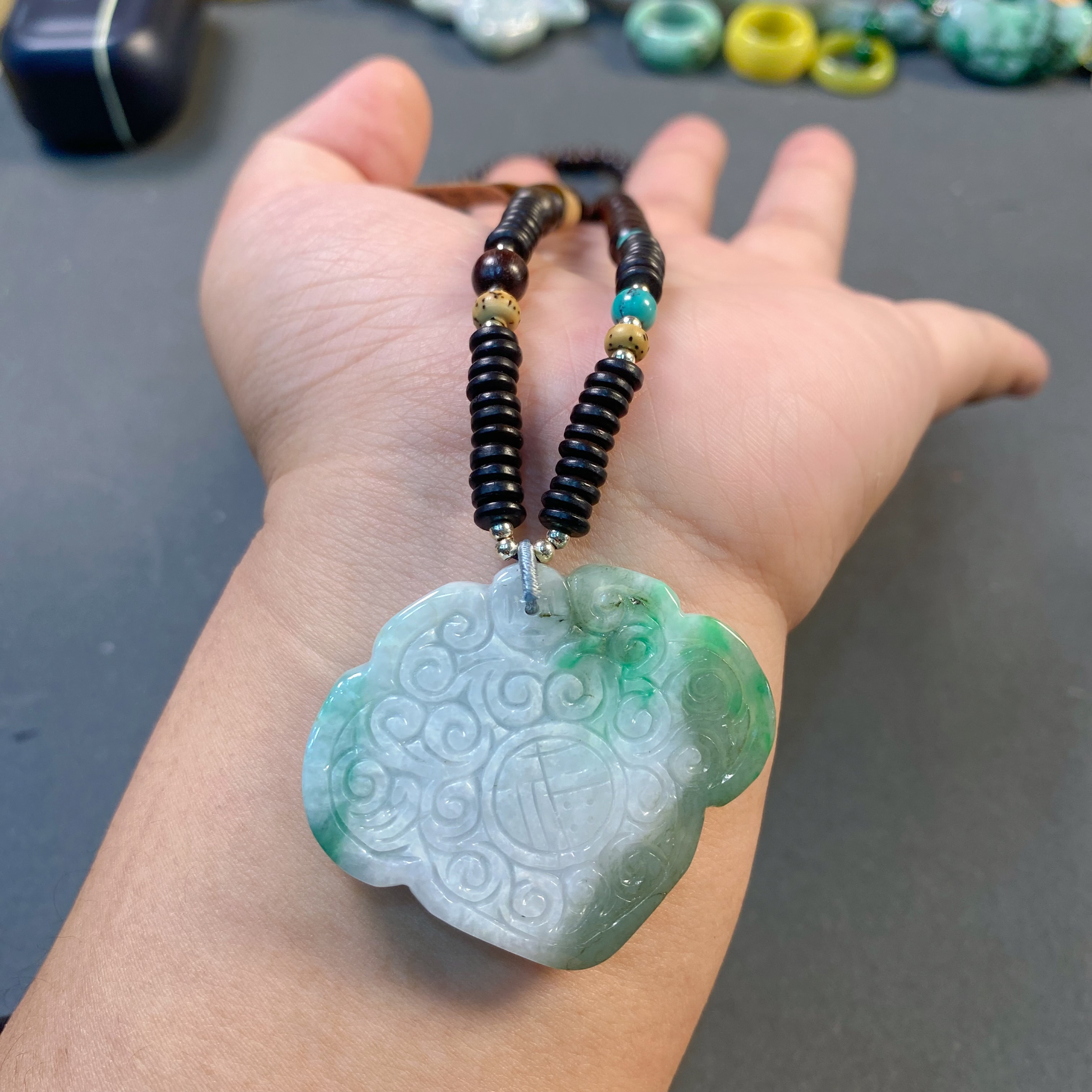 方福利翡翠设计款项链