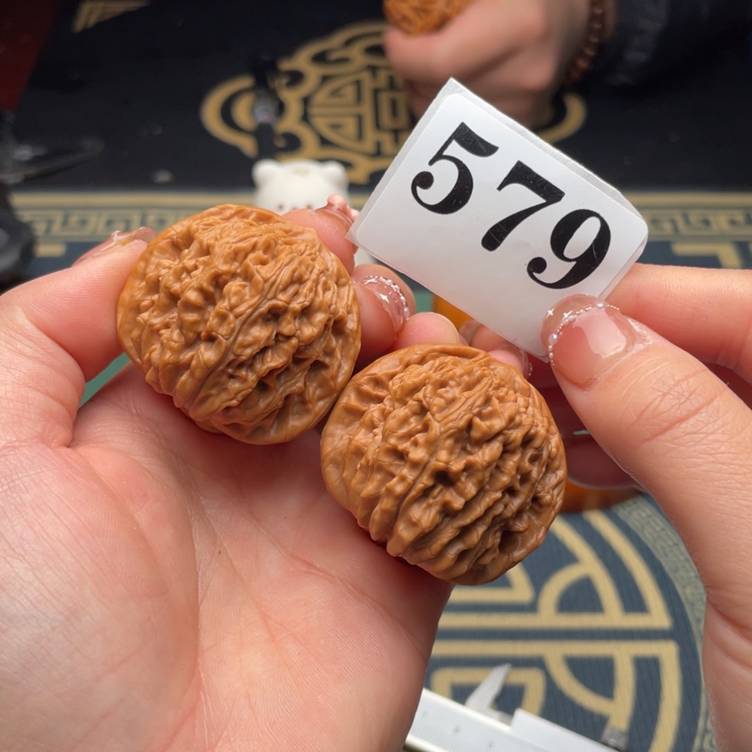 文玩核桃吊坠41四座楼579号……