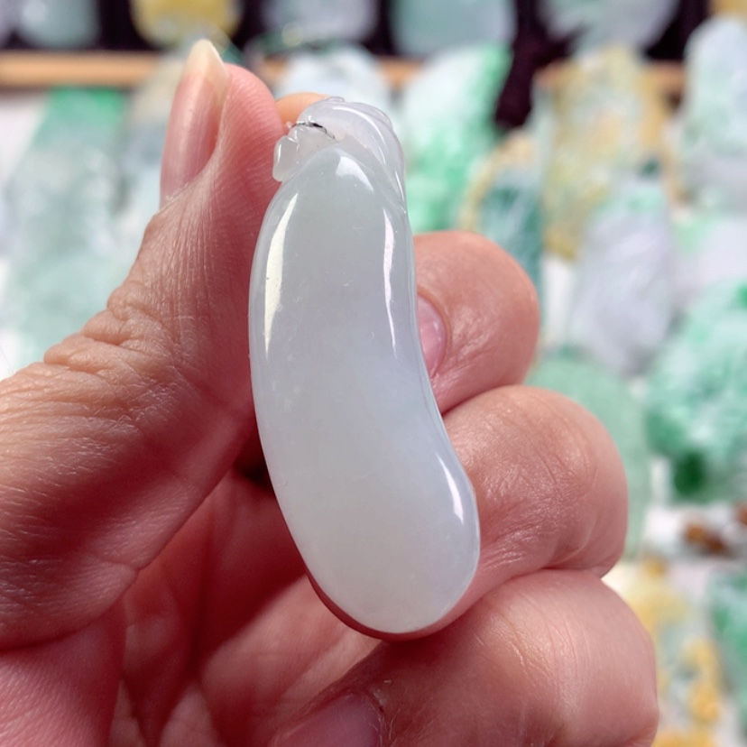 【闪购商品】翡翠吊坠(不含链)未镶嵌