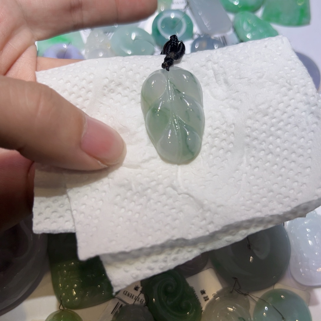 翡翠颈饰未镶嵌天然翡翠A货