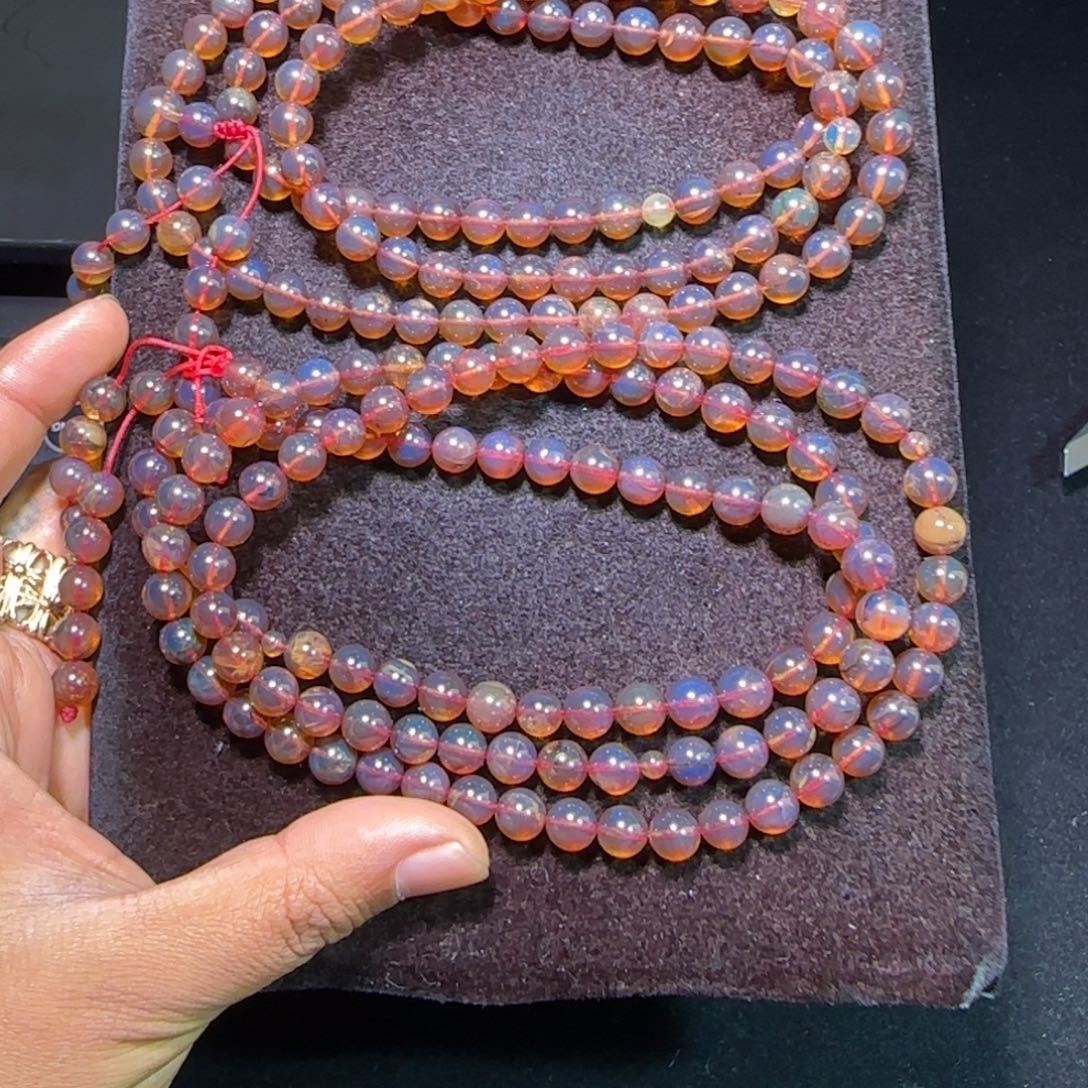 琥珀未镶嵌裸石琥珀