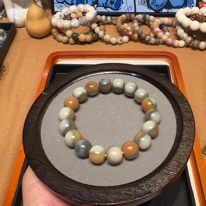 菩提根/象牙果吊坠阿尔卑斯双色