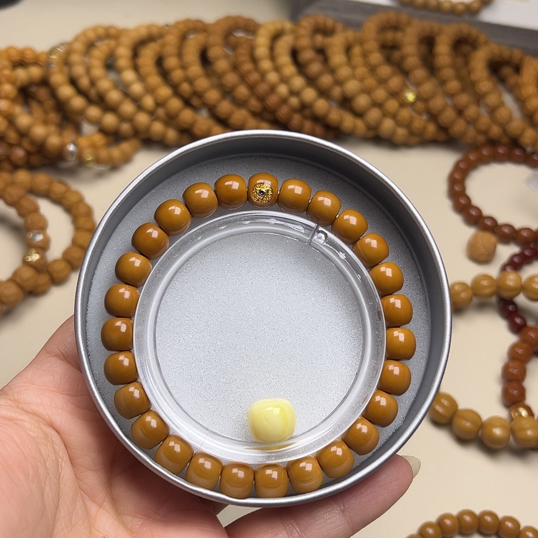 猴头核桃手串老邢9.0左右