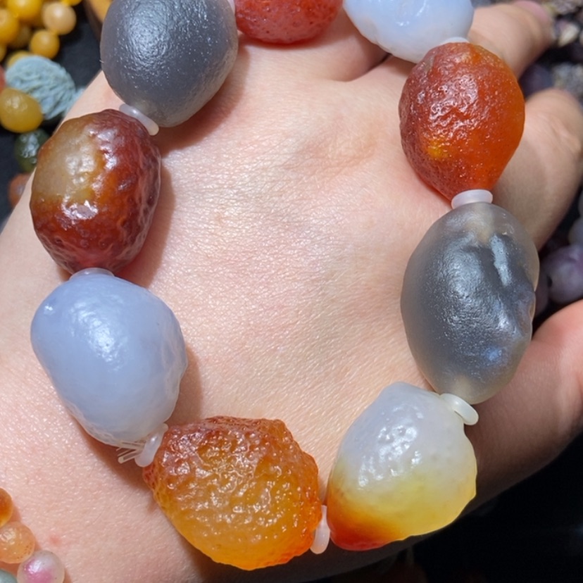 【闪购商品】玛瑙/玉髓项圈合金静**流