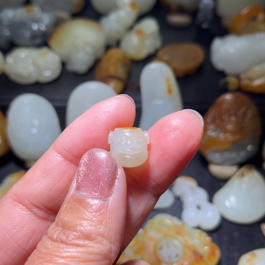 和田玉颈饰未镶嵌玉***缘