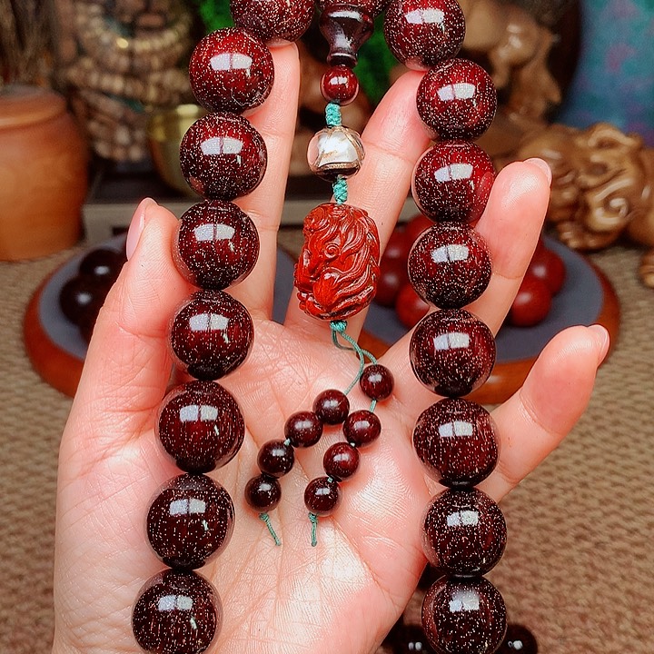 檀香紫檀（小叶紫檀）桃1.8手持